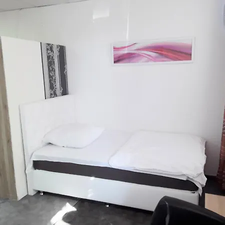 Fmi Apartments22 * Ruesselsheim
